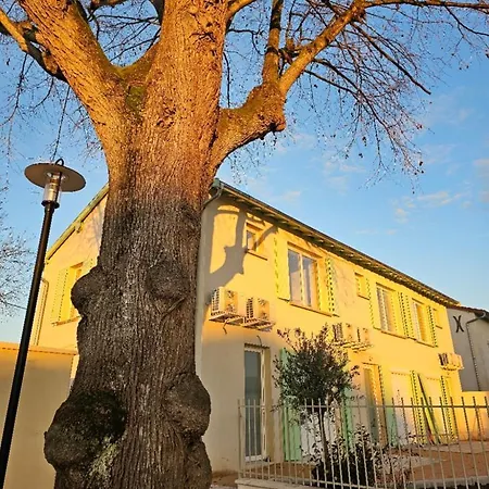 Le Loft De Genas - La Bastide, Le Chalet, Le Loft, Le Mas, La Paillote Exterior photo