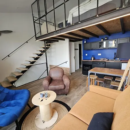 Le Loft De Genas - La Bastide, Le Chalet, Le Loft, Le Mas, La Paillote Room photo