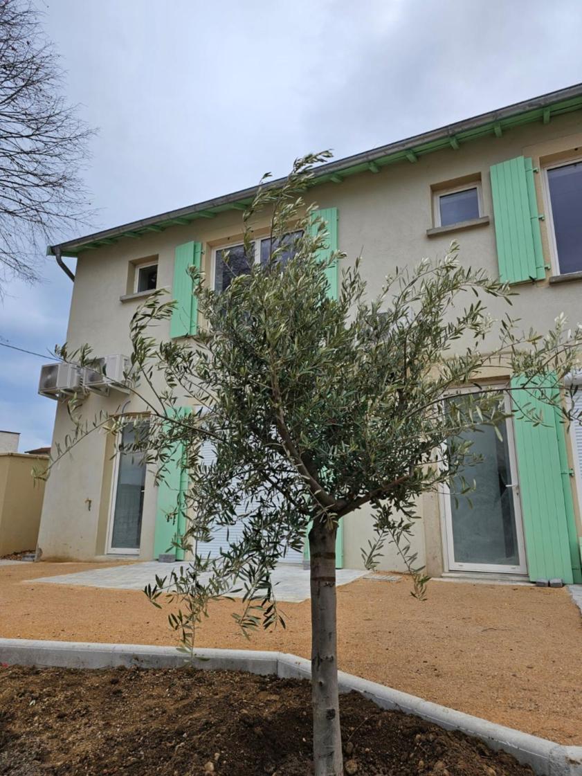 Le Loft De - La Bastide, Le Chalet, Le Loft, Le Mas, La Paillote Genas